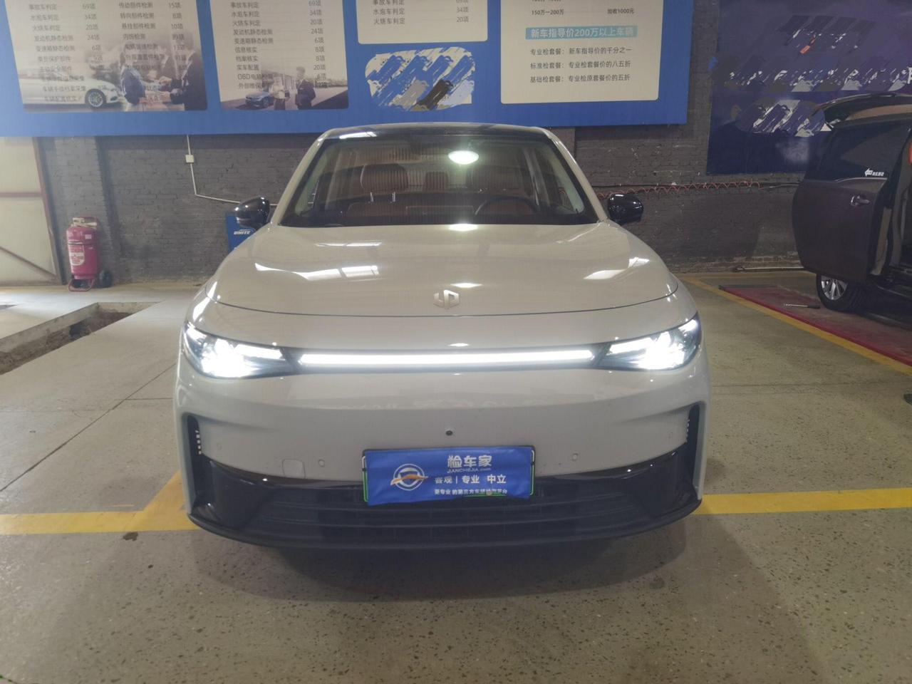 零跑又是7月份的新势力第一，产品卖得好，关键是性价比高，就像吉利星越一样，又大又