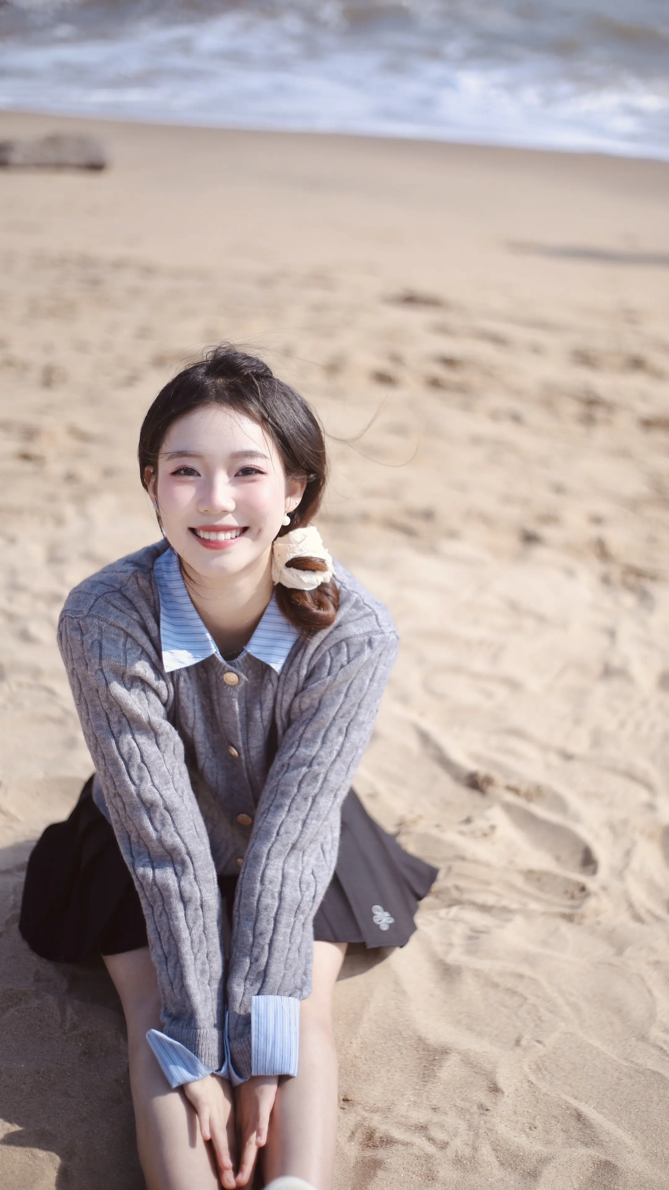 阳光照亮着你眼睛 不需要再多也美丽