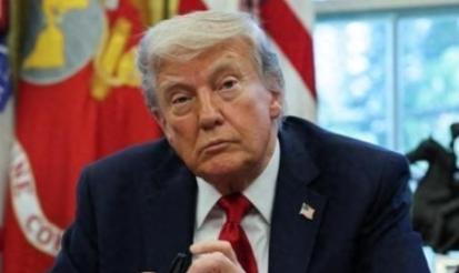 特朗普面对中国，有三个“不敢相信”。
 
第一个不敢相信，是中国的“反常”。
 