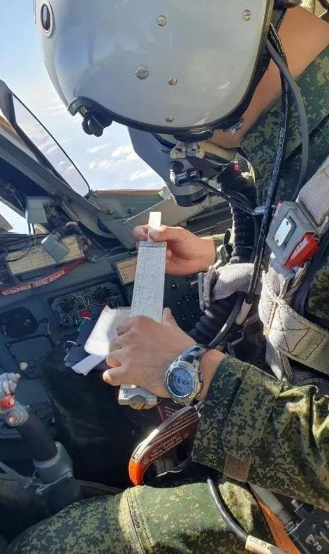 中俄军工的差距，已经肉眼可见地拉开了。以前说起大国重器，俄罗斯是标杆；现在再看，