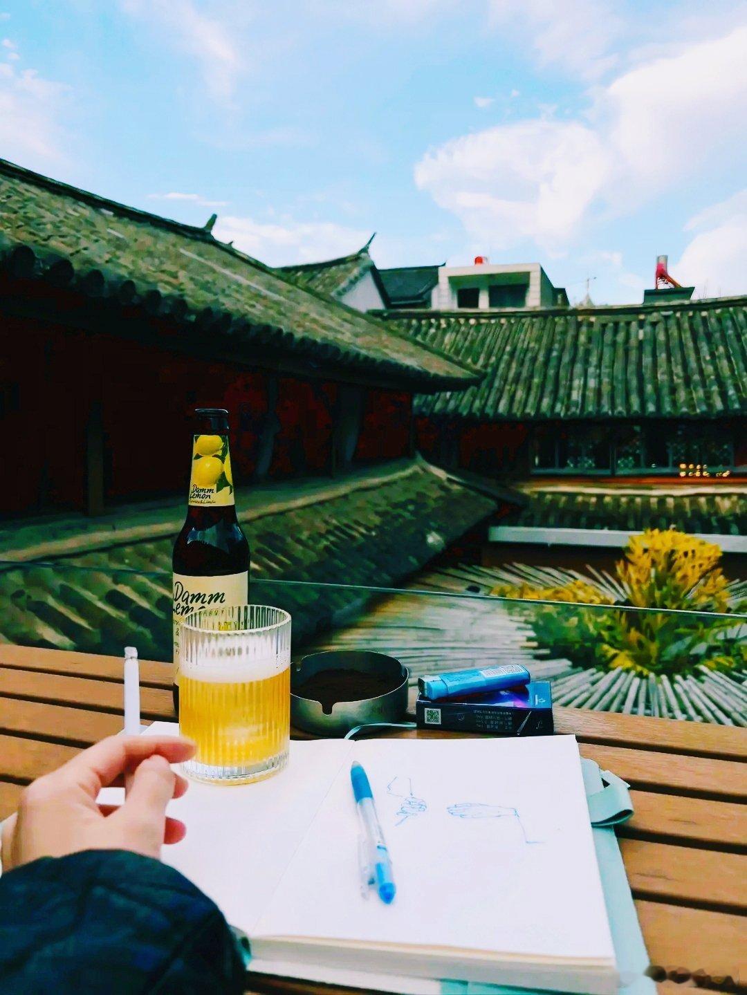 越是不行的人，越是需要某种仪式感来填补权威真空。[思考] ​​​