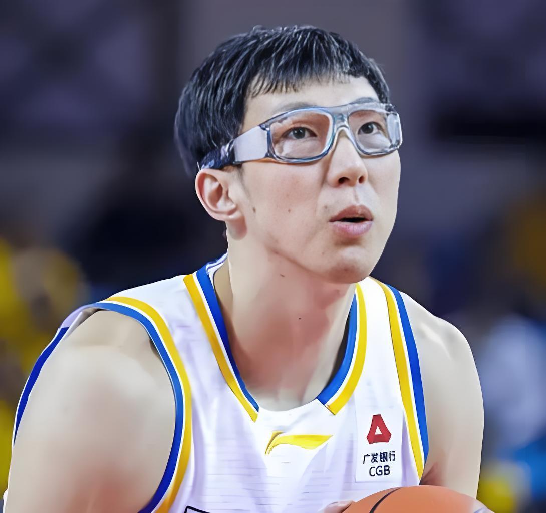 周琦罚篮为什那么菜？
北京男篮对辽宁男篮，周琦罚篮14中5。北京对吉林，周琦罚篮