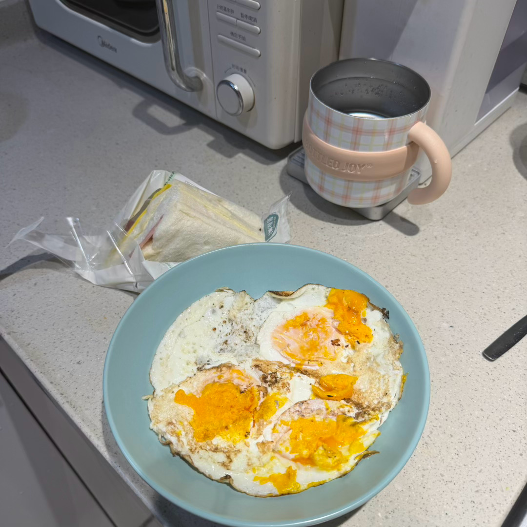 煎蛋 满滋屋三明治 