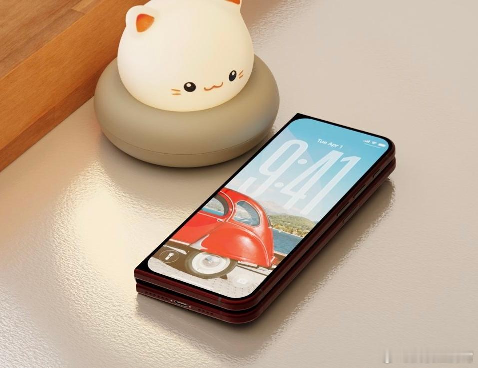 【iPhone Fold最新渲染图出炉】外媒根据苹果专利和各方爆料消息做出来的，