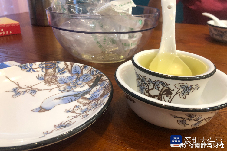 【抽检不合格！#惠州多家餐饮店餐具检出大肠菌群#】近日，惠州市市场监督管理局公布