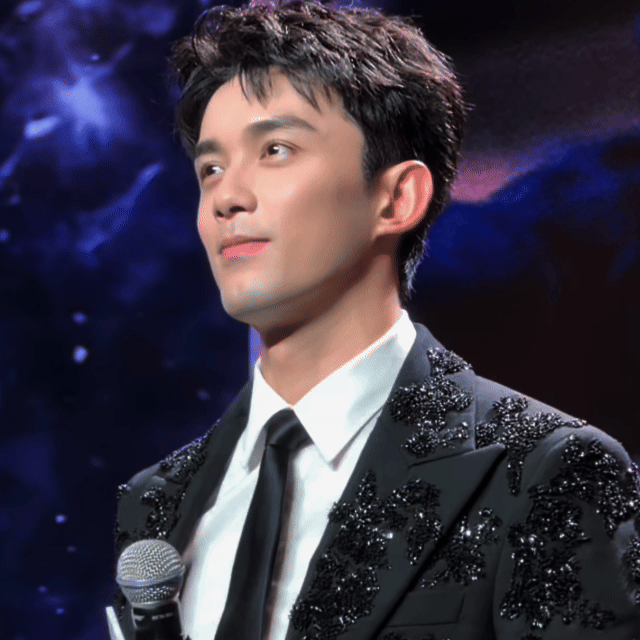 吴磊确诊为高精力人群吴磊上海行程vlog不争气的口水流了下来，这个高能量系列不要