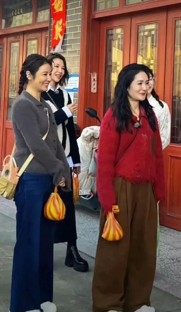 离开美颜，这几个明星谁最漂亮