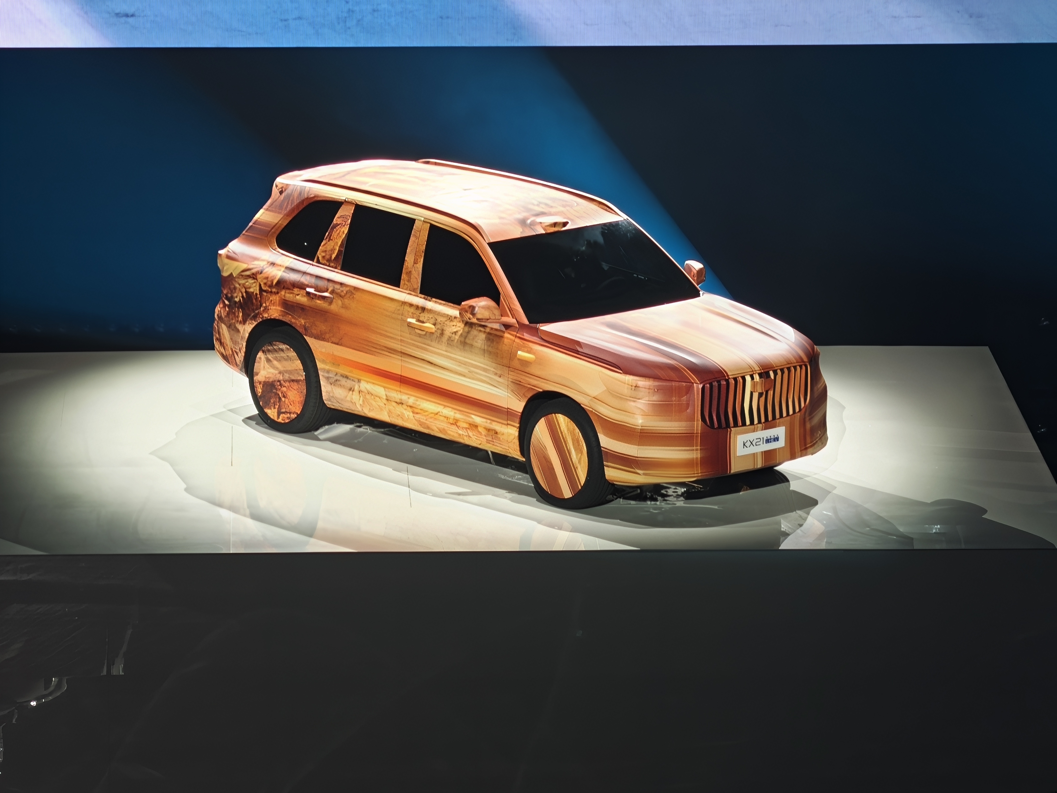 吉利KX21 HEV伪装车新能源汽车﻿﻿大v聊车