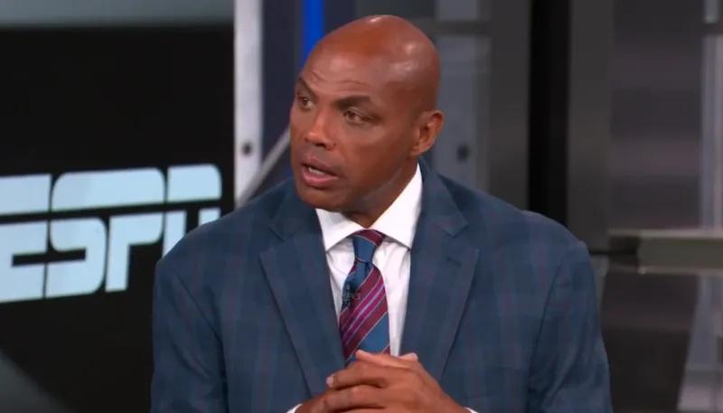 巴克利：阿德巴约该庆幸自己是26年打球的，当年会被狠狠干！
他还表示说，在他们那