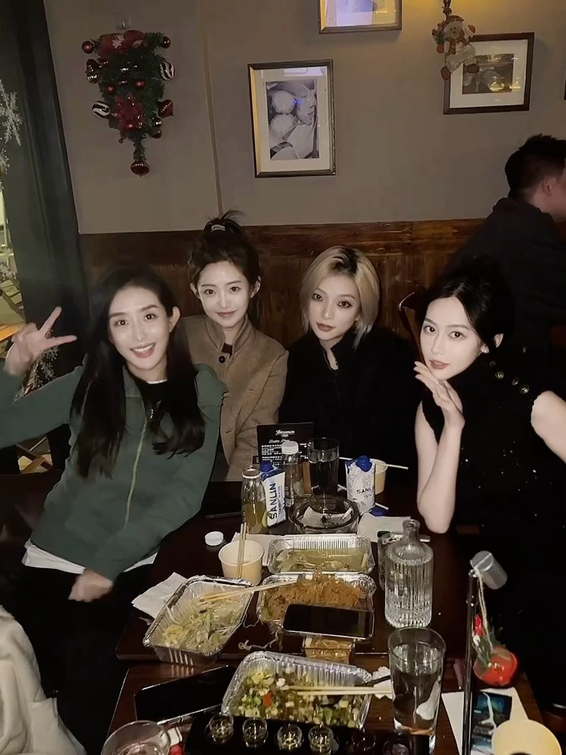 姐妹聚会 快乐加倍👭 