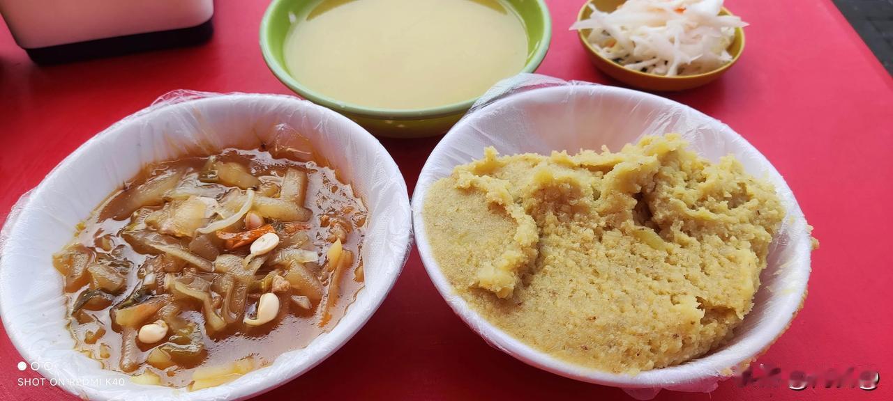大同怀仁的素早点
清清淡淡，纤维素满满的。
也算是三碗不过岗[捂脸]
