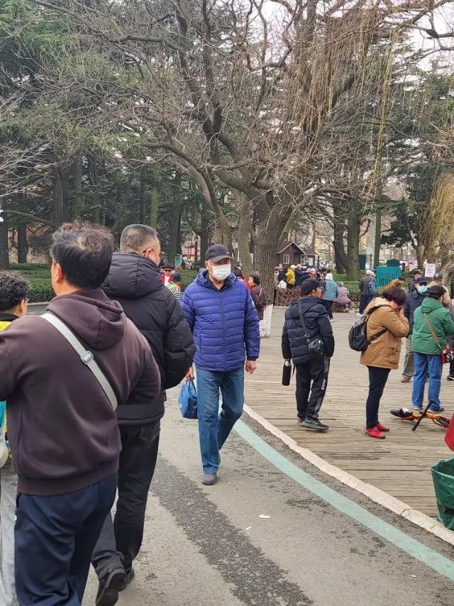 春天是踏上旋程的绝佳时节，是促进身心健康的动力！
春天气温回升，万物复苏，为户外