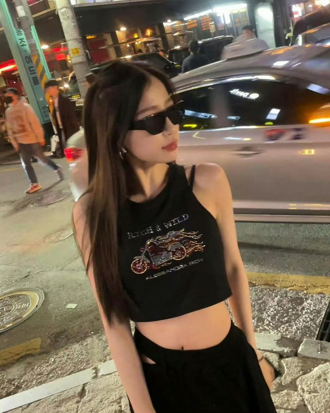 来自星星的穿搭 “我衷心希望你的日子里总有光亮，笑起来的时候，可以什么都不用去想