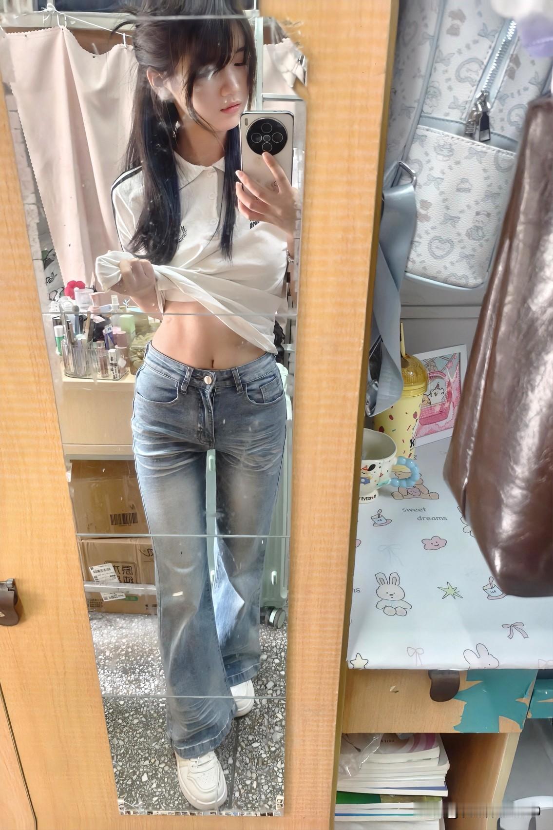 你喜欢穿牛仔裤吗？