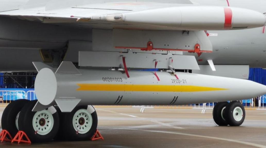 日本这波操作，根本不是简单的军演和导弹部署！

3月31日，日本防卫大臣小泉进次