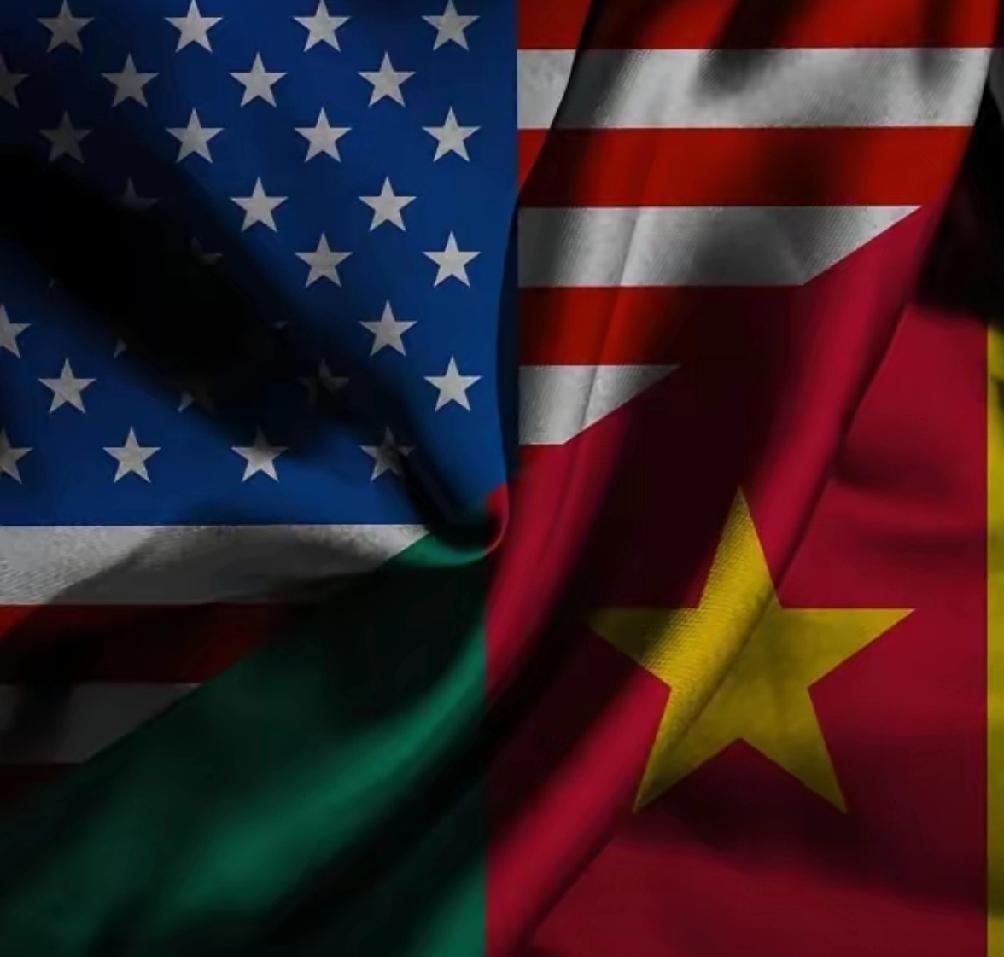 美国终于撕下了伪装：只要中国想变强、想富裕，他们就视之为“敌人”。过去的韬光养晦