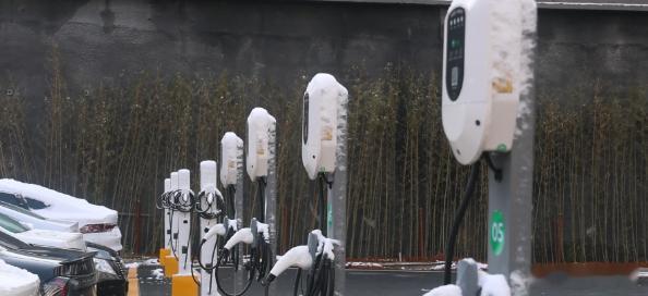 共享充电新篇章：驴充充，让生活永远在线在数字化浪潮席卷全球的今天，智能手机、电动