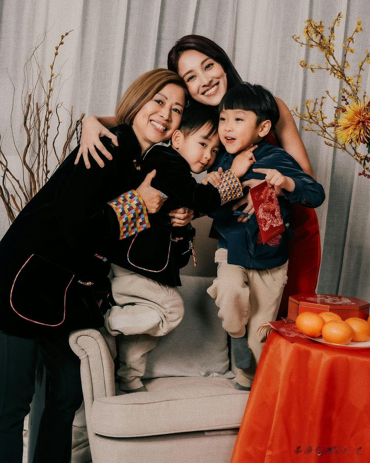 💖视帝4岁仔仔吃蛋糕小举动尽显家教获赞，完美基因结合靓仔过爸爸
💖现年32岁