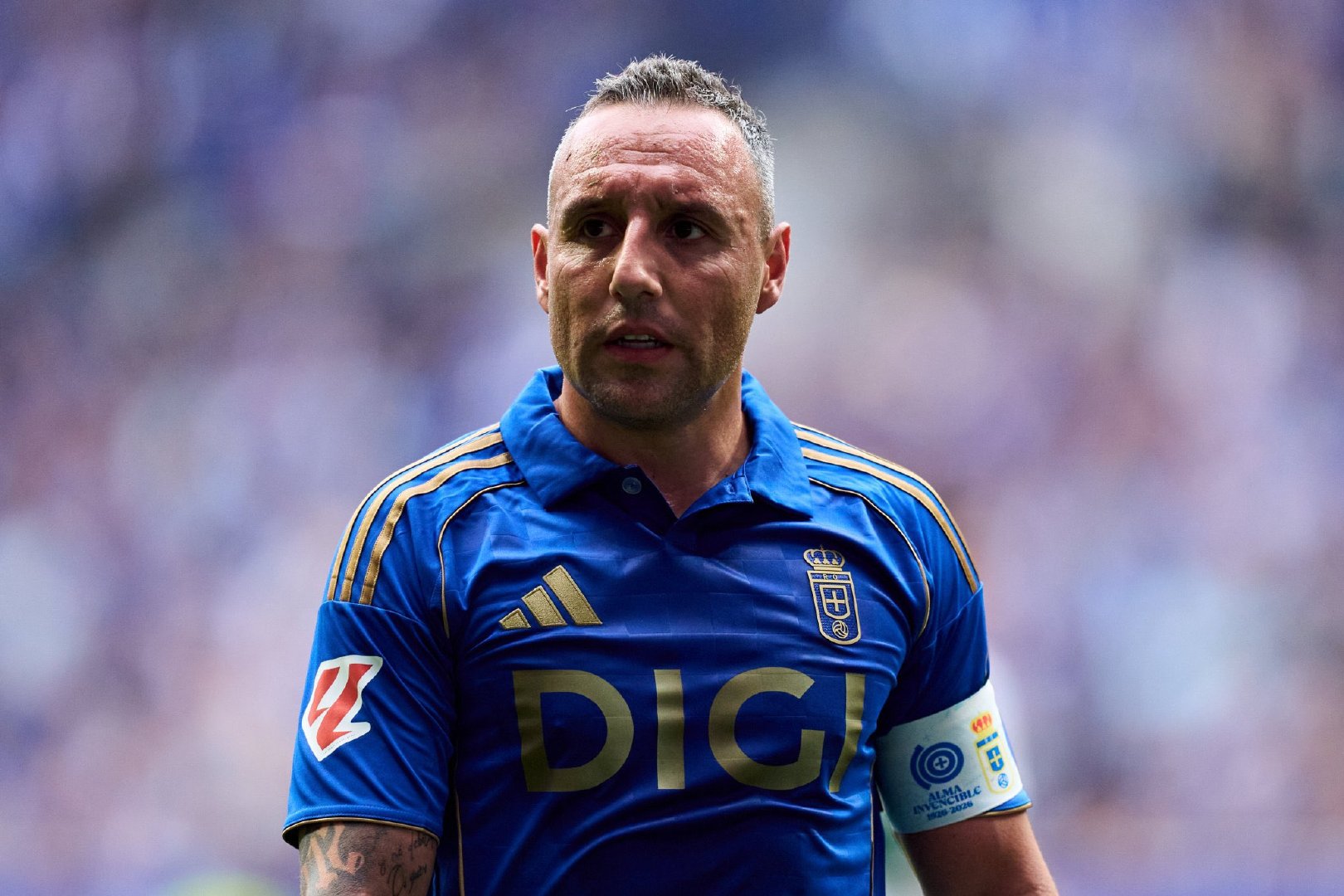 🚨 桑蒂·卡索拉暗示可能退役：“我已经做出了决定，很快我就会公布它”。枪手旧将