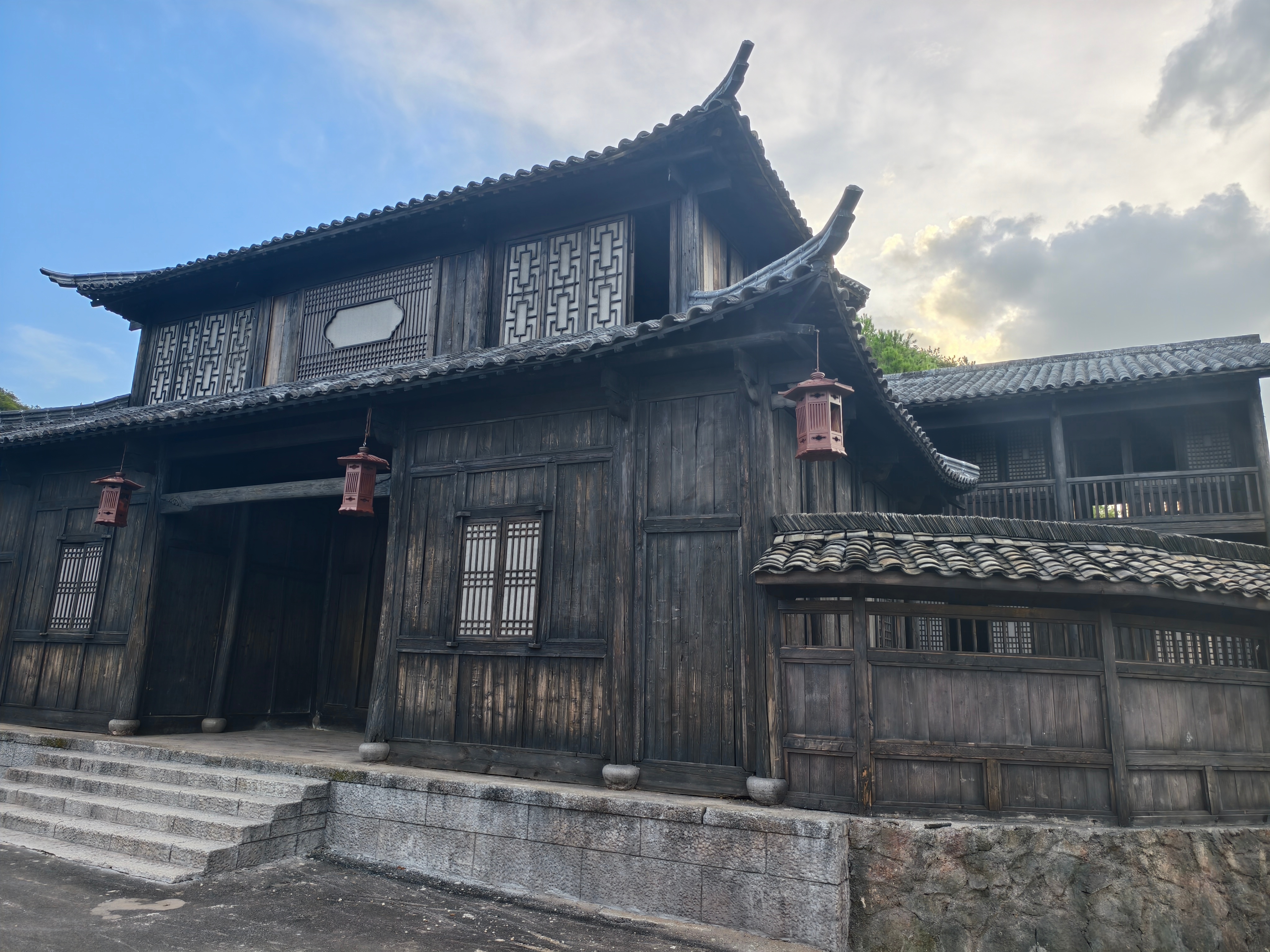 我又来田虎兄弟死亡的地方了“田虎，死在这儿” 