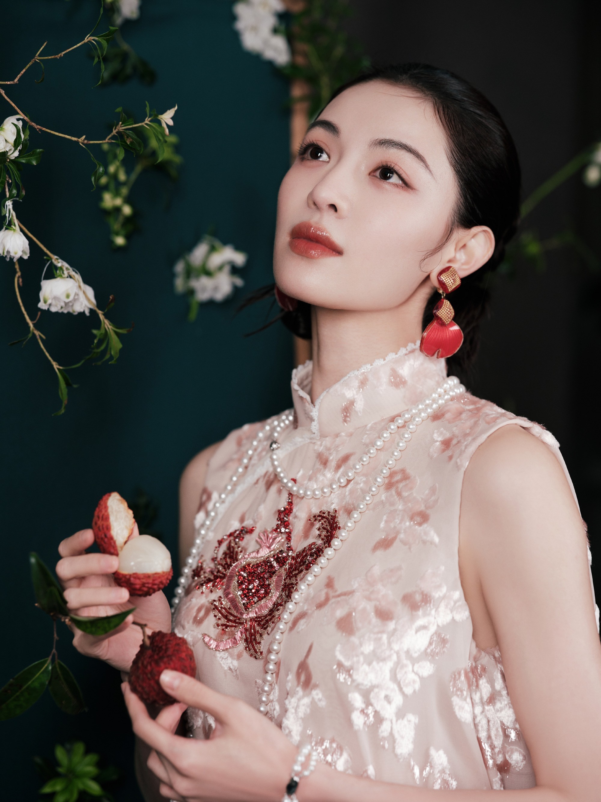 钟楚曦丨时尚中国之夜丨中国时尚产业盛典 ​​​礼服丨M essential烧花丝