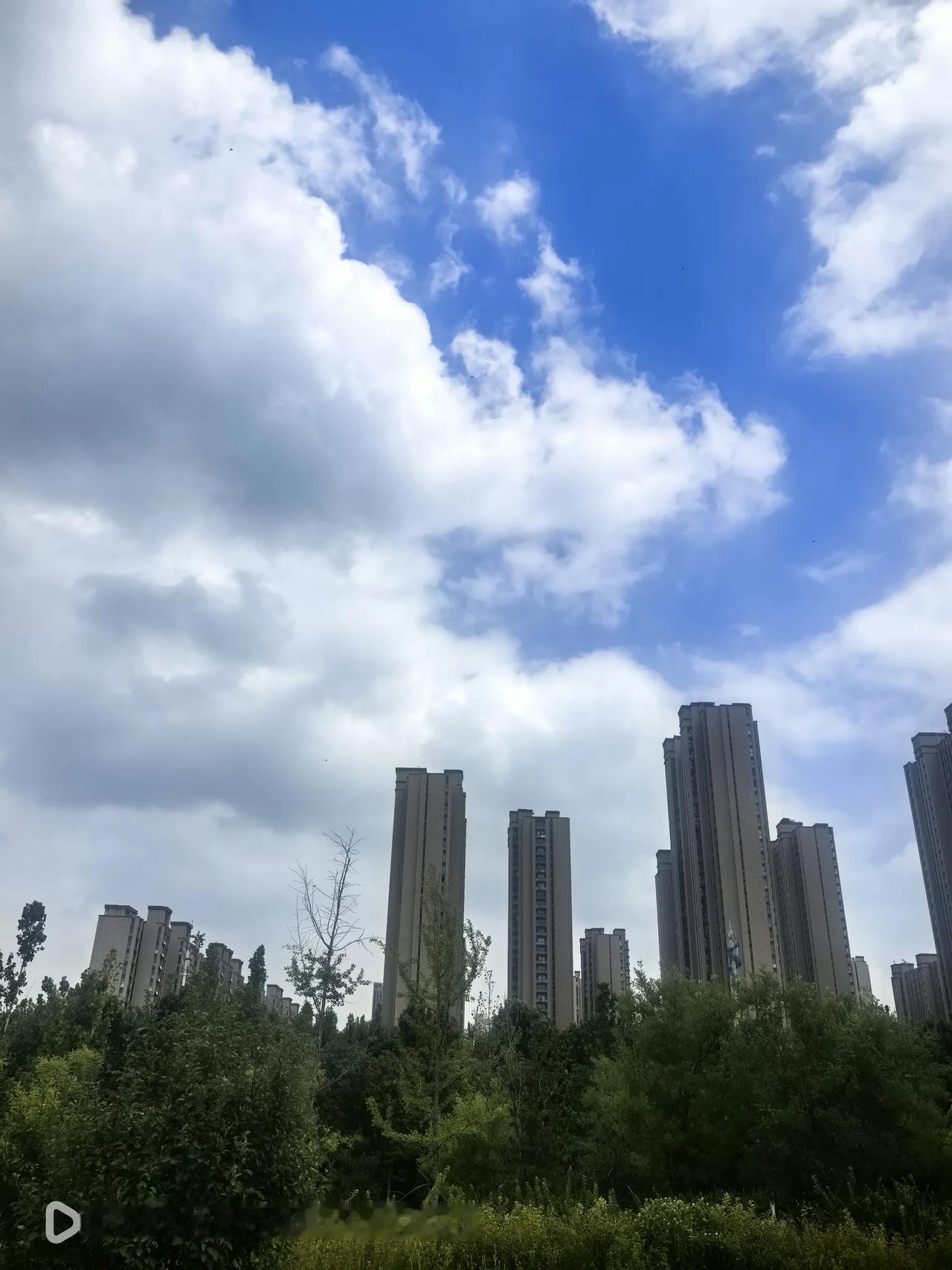 老伴在网上看了网友们分享的一些经验，怎么证明自己老了，说给我听让我自己测测，还说