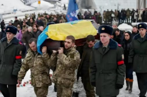 乌克兰的伤亡情况，终于有人说了真话！俄乌两国打了四年左右的时间，俄罗斯的伤亡人数