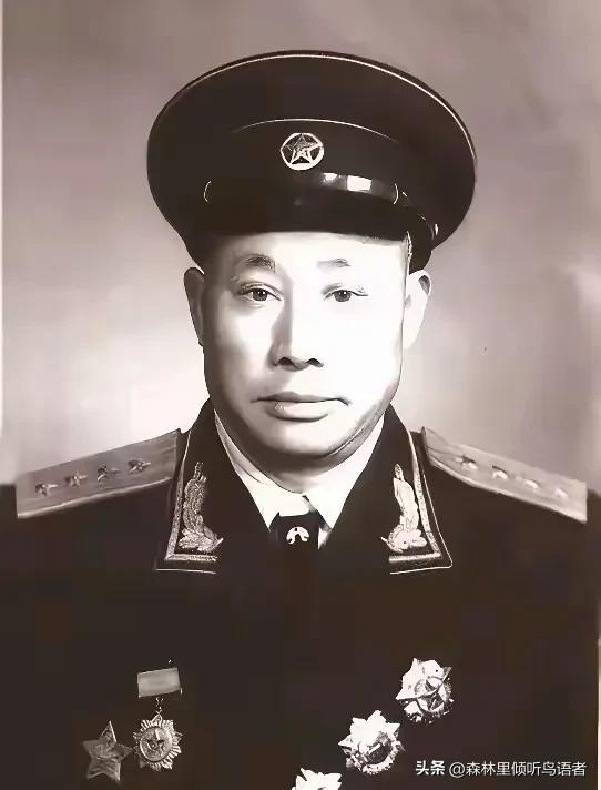 抗战时期，曾参与飞夺泸定桥的二十二勇士之一刘金山，奔赴抗日战场奋勇杀敌。在一次与