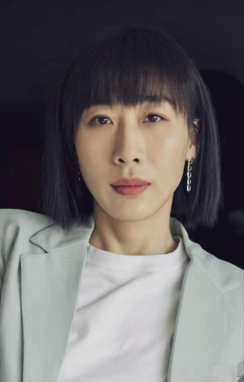 实话实说，任素汐的演技确实不错，台词功底也很好，表演张弛有度，唱歌
也好听，她不