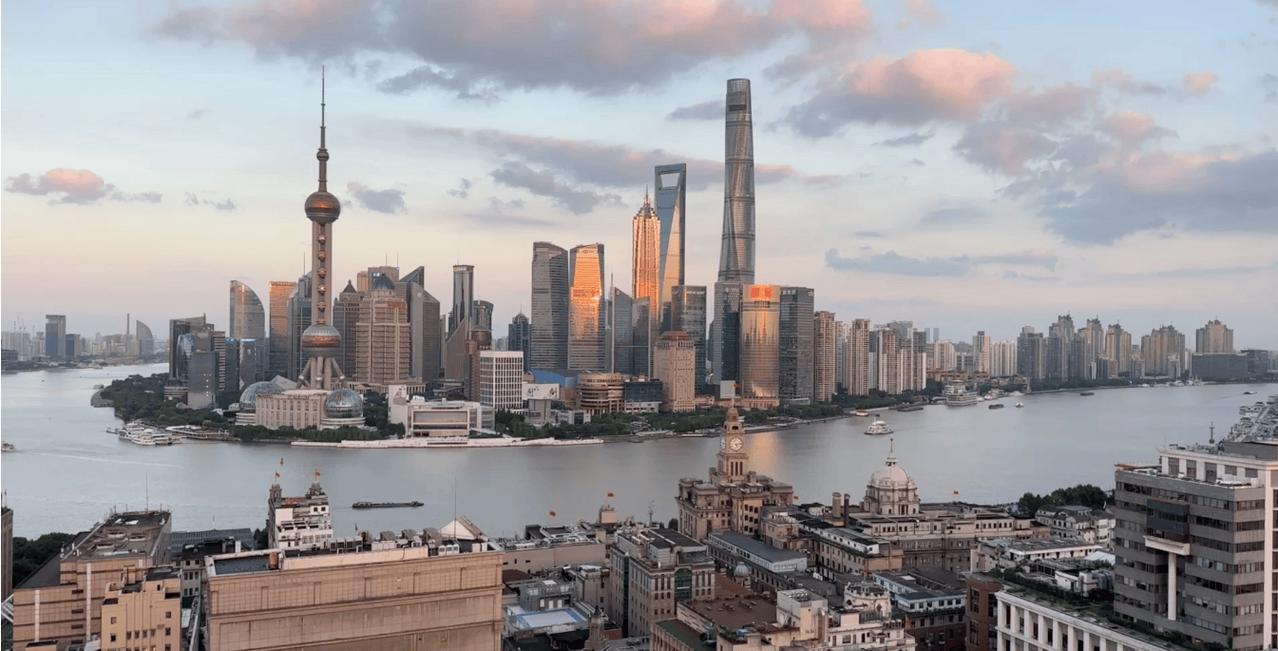 7小时工作制建议引热议：先落实现有劳动法，再谈提质增效

全国人大代表钟宝申提出