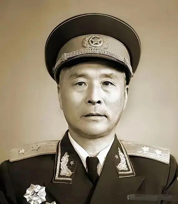 1936年红军团长牺牲后被士兵掩埋，一位路过的老妇人竟割下他身上的腐肉，这是为什