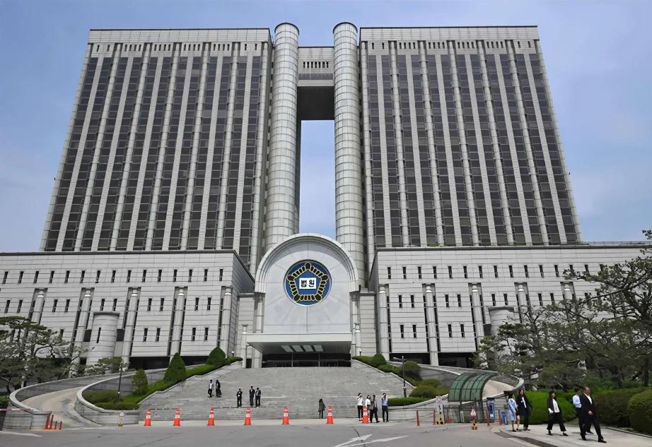 韩国这次真要动大刀了！干了70多年的检察厅，10月2日直接撤销，检察官手里的侦查