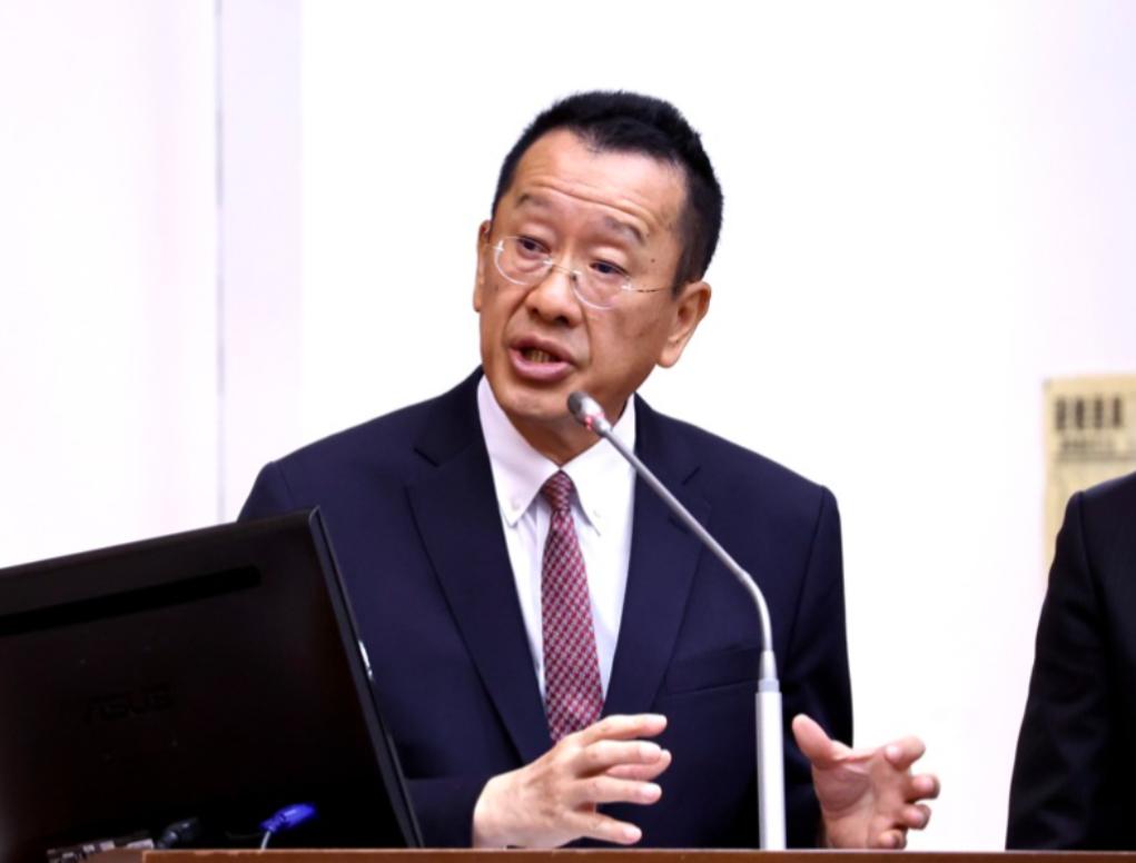 台湾地区防务部门负责人顾立雄，针对 “海马斯” 火箭炮 8 亿元首期款 5 月 