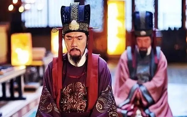 "丞相"和"宰相"是一回儿事吗？很多人都混淆了，别闹笑话 
 
公元前141年，