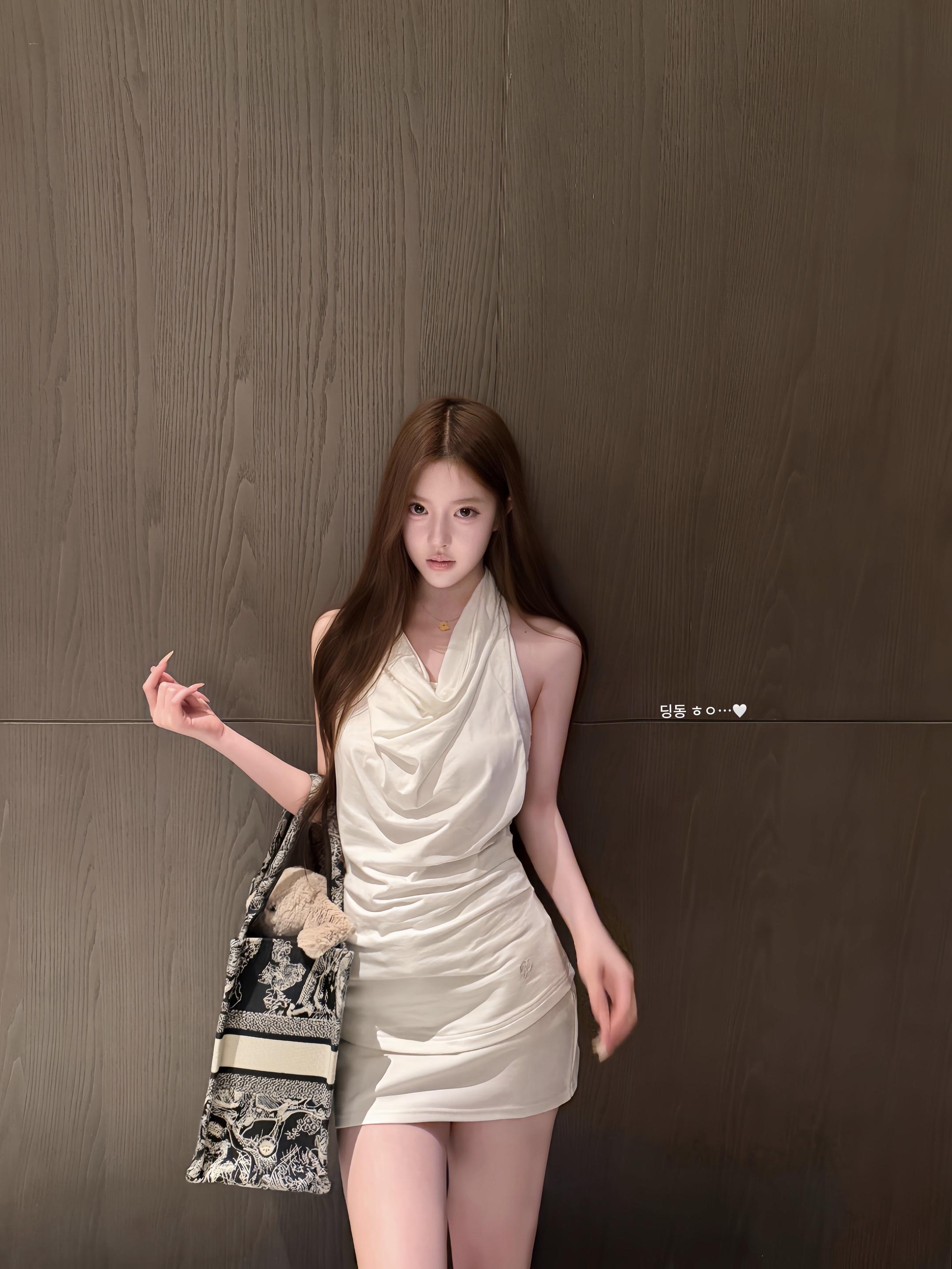 想做我老婆的可以来我怀里