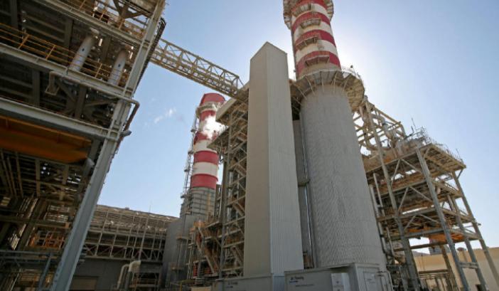 伊朗威胁打海水淡化设施，中东1亿人都赖此为生！3月21日，美国总统特朗普扬言，若