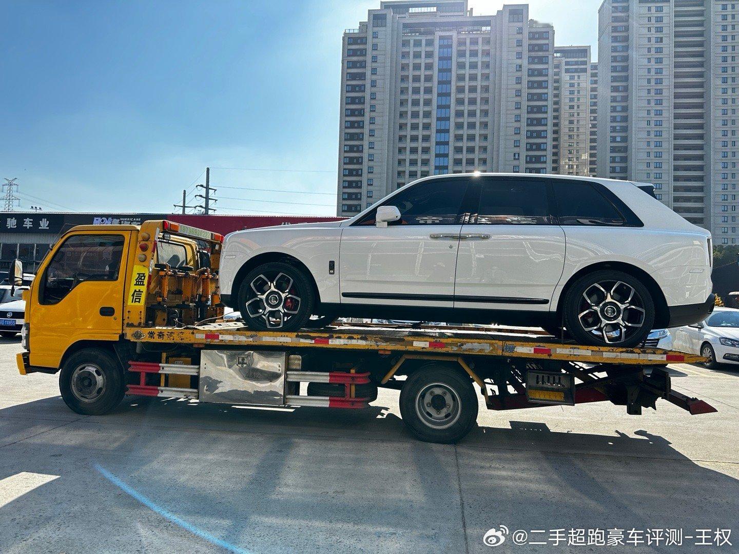 库里南今日交车[耶]在现在的大环境下、你们认为我们卖一台700多万的BB库里南会