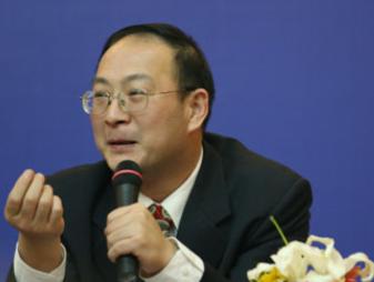 金灿荣曾警告：中国要警惕俄罗斯背后的真正意图 说到这，大家是不是第一反应就觉得：