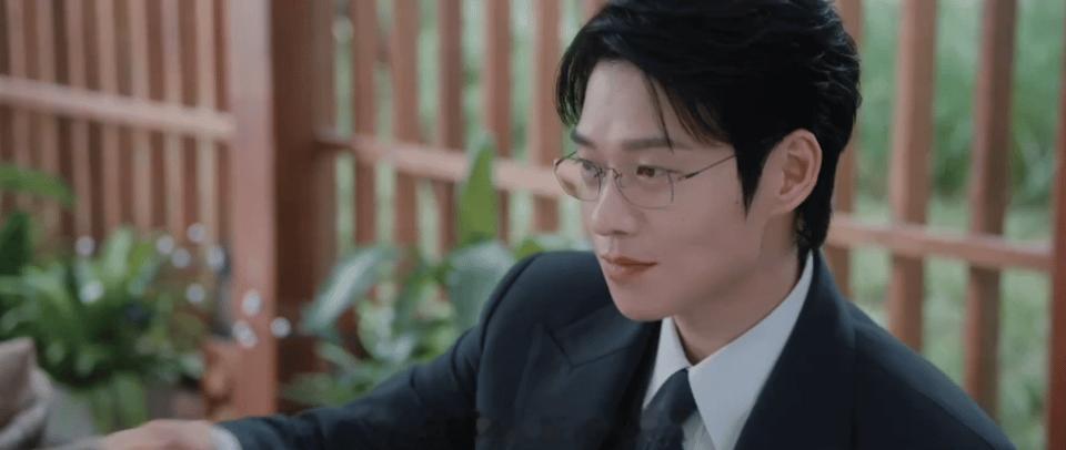 第一次见自己给自己祛魅的男主 别人都在拼命证明自己厉害，他却在说自己也会无能为力