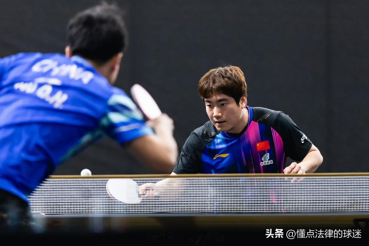 国乒两位世界冠军双线出局
1、梁靖崑：单打、双打均出局
单打：梁靖崑2-3周启豪