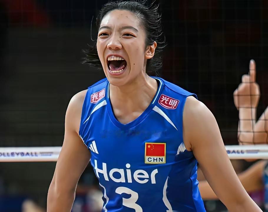 都说张籽萱最擅长传4号位，没有去亚锦赛，或许真的是中国女排冲击奥运会入场券最大的