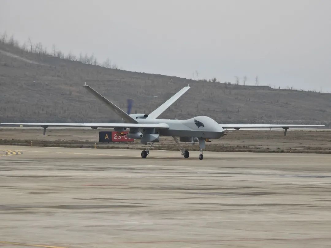 3月9日，在贵州省气象局的统筹部署下，航空工业自主研制的“翼龙”-2H气象型无人