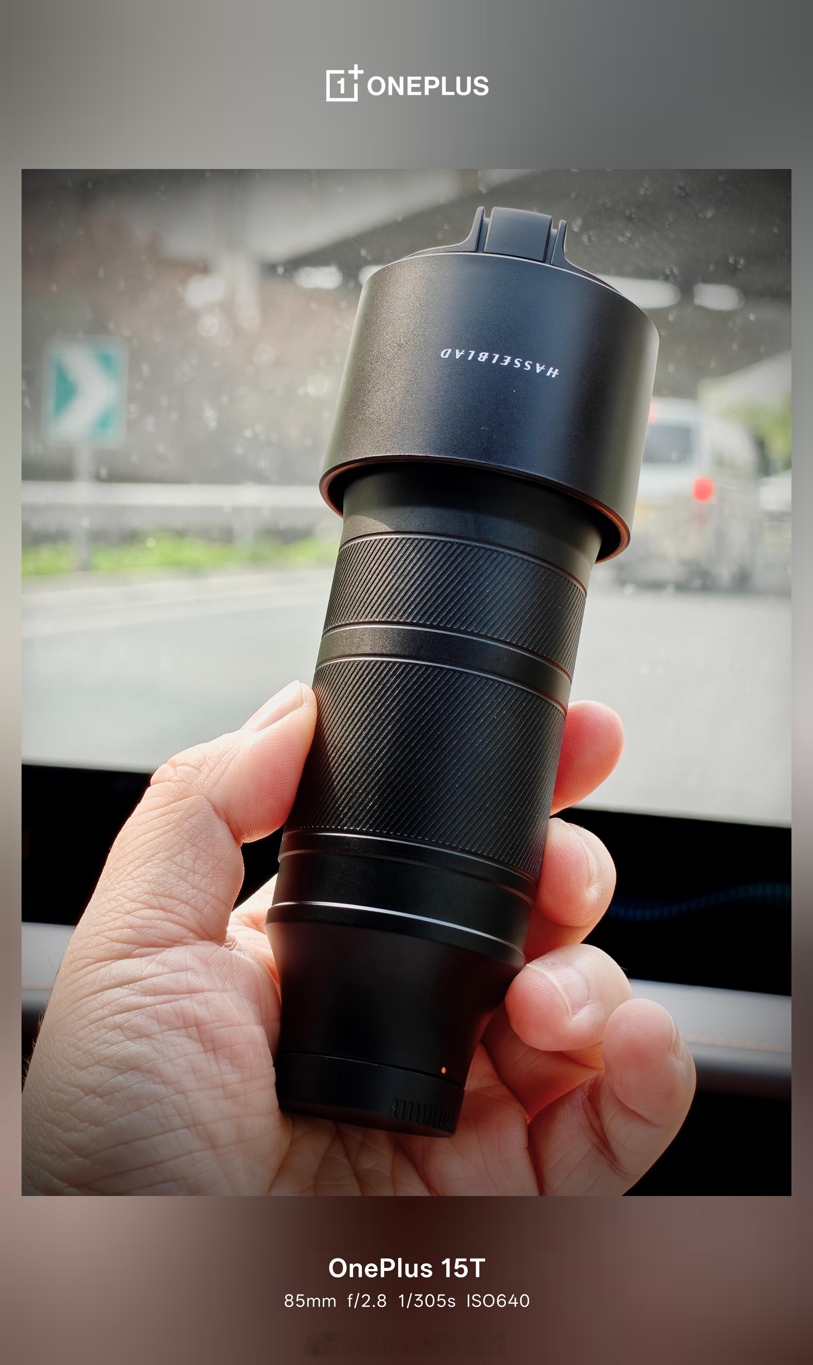 感受一下 O 家的 300mm 增距镜长炮……