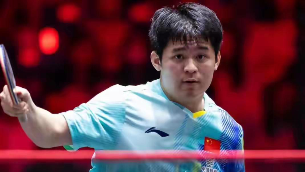 【林诗栋3-1林钟勋，取得意料之中的胜利】新加坡大满贯男单1/8，林诗栋略费周折