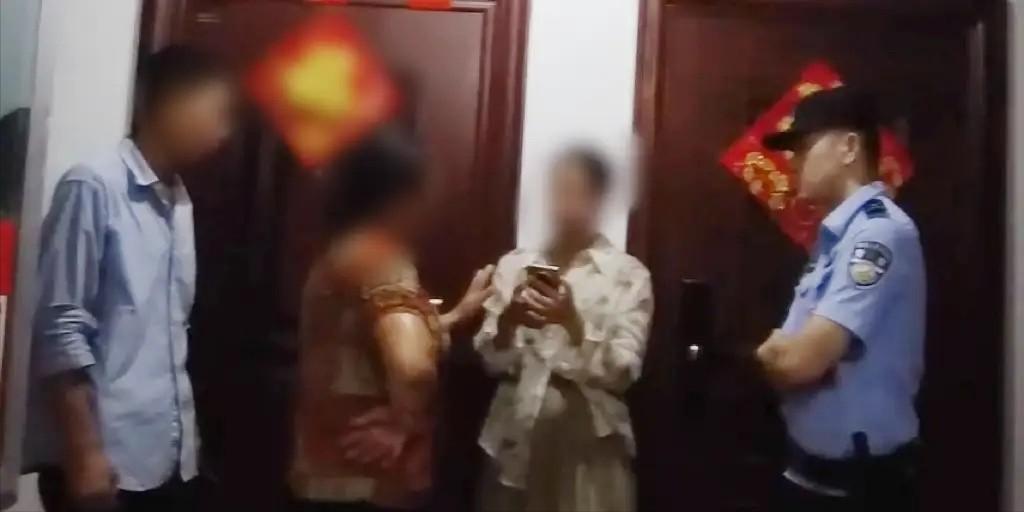 广西玉林，女子手机丢了，她连打9通电话，被捡手机的人挂了，她告诉那人，自己愿意支