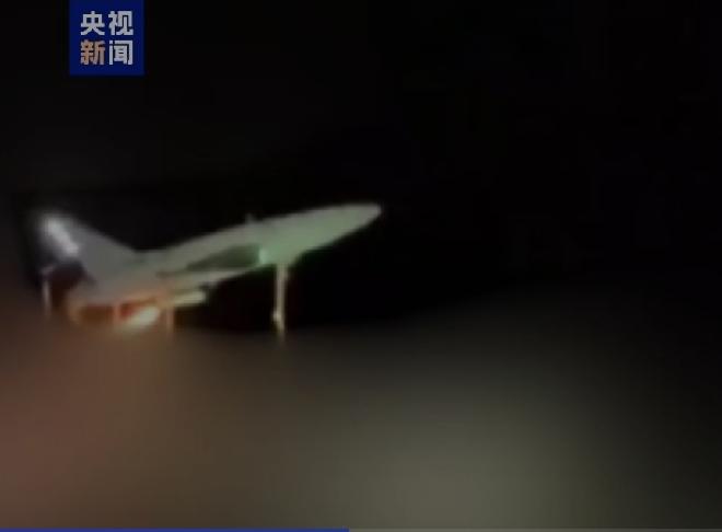 伊朗打的美国在中东多国的军事基地“遍地开花”。
伊朗为回应美军一天之内对伊朗南部