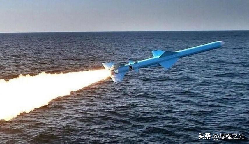 伊朗“诚实承诺4”第五波：美军舰与基地遭毁灭性打击！

伊朗媒体3月1日消息，2