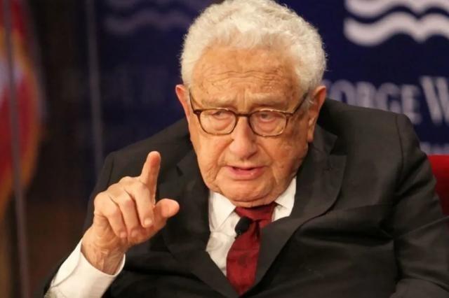 基辛格曾直言：美国已搞垮4个“世界老二”，而中国会反手干掉“老大”

最近几个月