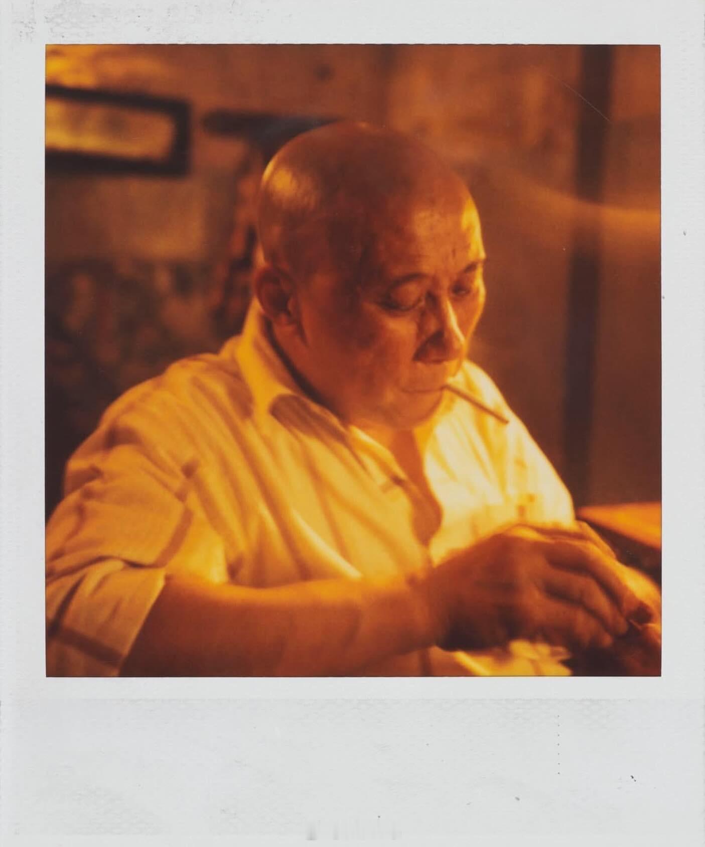 香港电影搭乘花絮去幕后 摄影师夏永康拍摄📸——【花样年华】未曝光片场照·拍立得