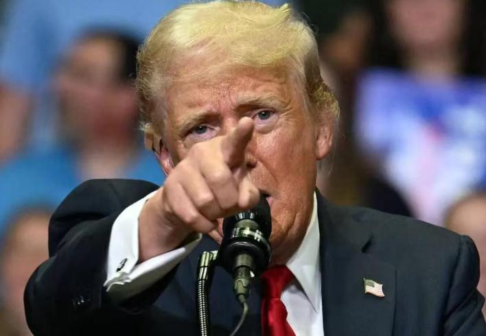 美国真正的目的，似乎从来不是战场上的胜利，而是想让中国内部“自己倒下”！技术封锁